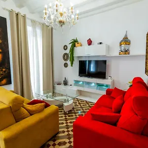 Simplyhosted Casa Buda Apartamento